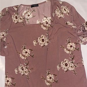 Short sleeve, Summer Shirt. In great shape!